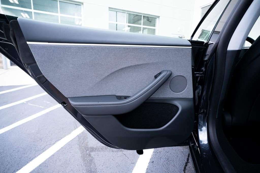 Used 2026 Tesla Model 3 RWD image 37