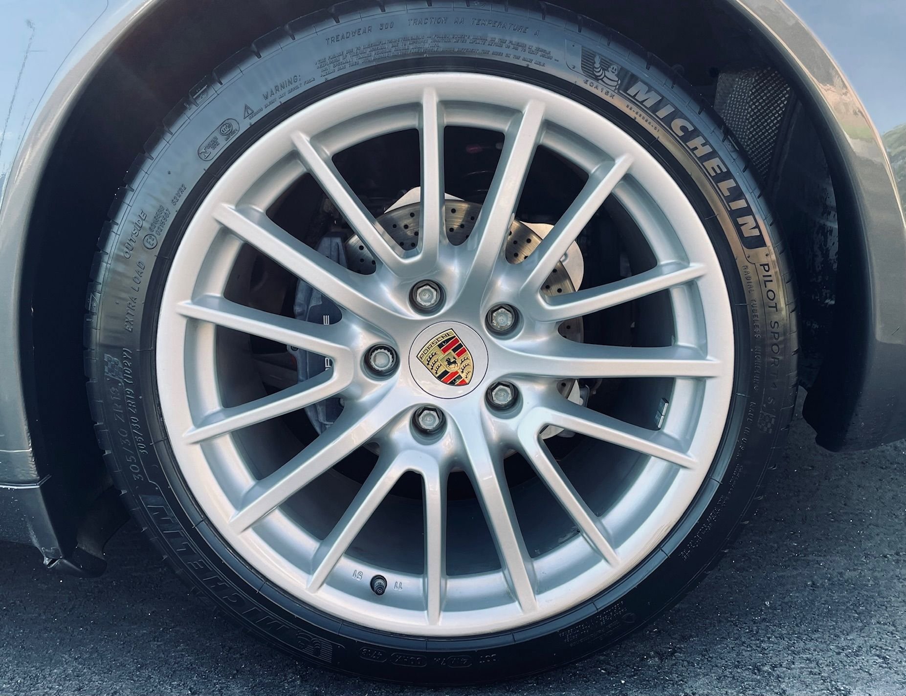 Used 2006 Porsche 911 Carrera 4 image 27