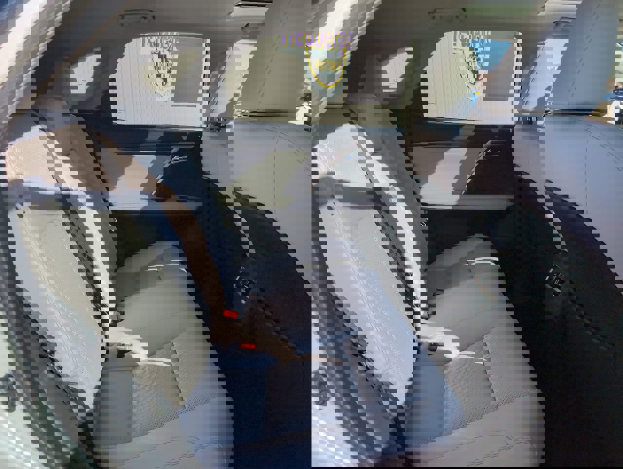 Used 2020 Lexus RX 450h AWD image 16