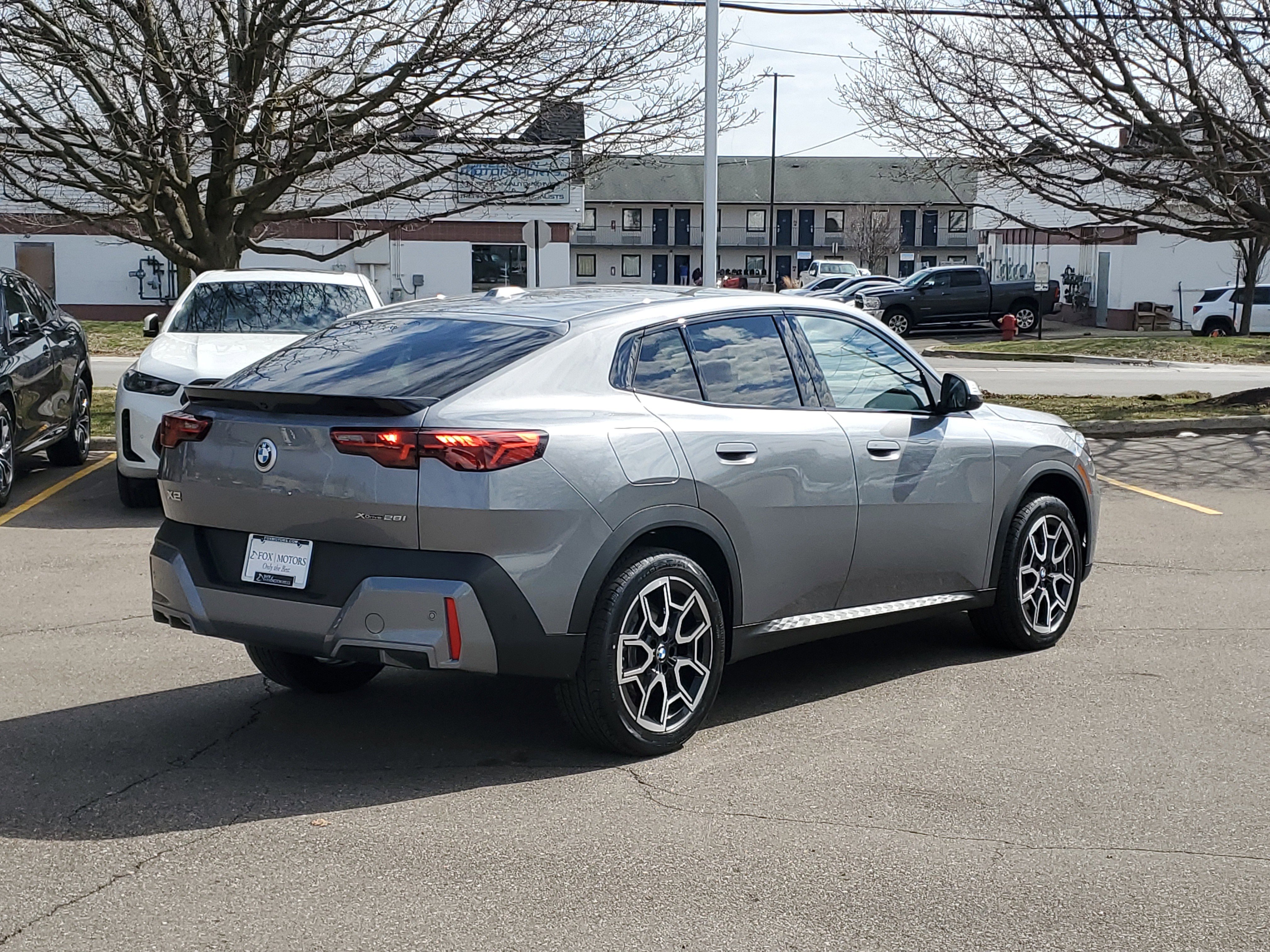New 2026 BMW X2 xDrive28i w/ Technology Package image 3