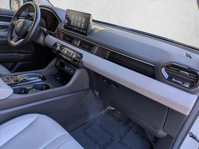 Used 2025 Honda Pilot EX-L image 22