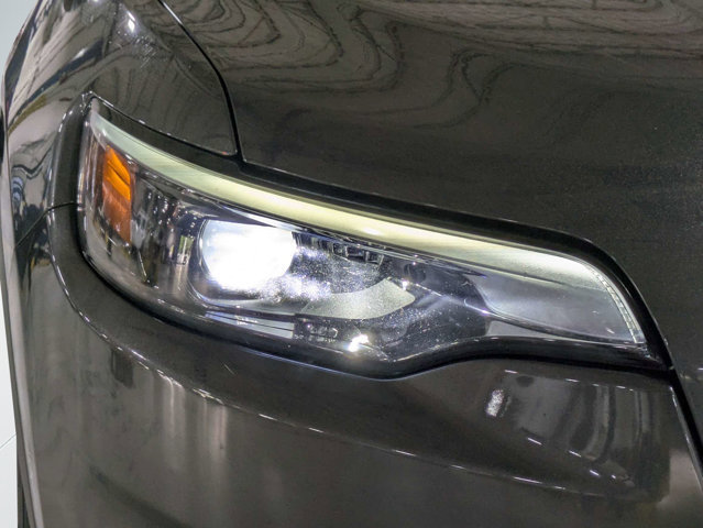 Certified 2020 Jeep Cherokee Limited FWD image 9