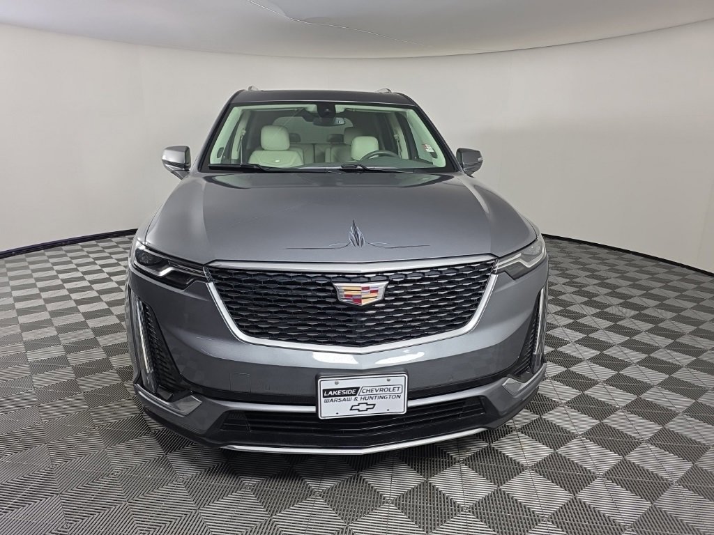 Used 2022 Cadillac XT6 Premium Luxury image 8