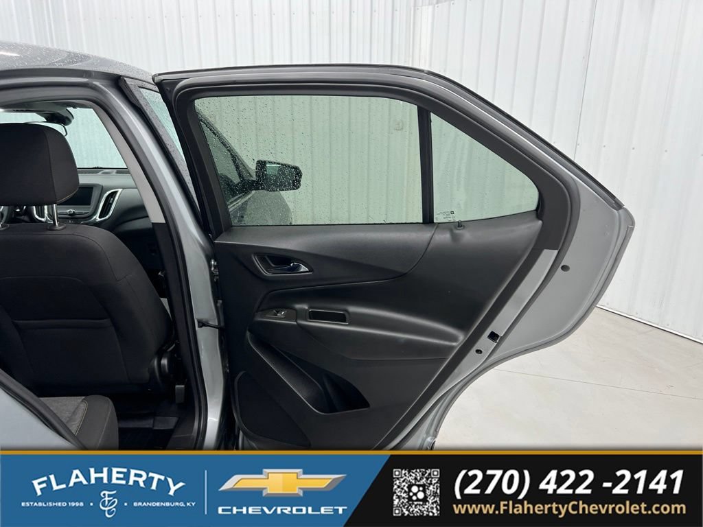 Used 2023 Chevrolet Equinox LT FWD image 12