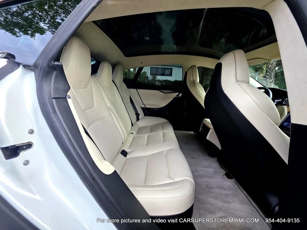 Used 2019 Tesla Model S 100D image 32