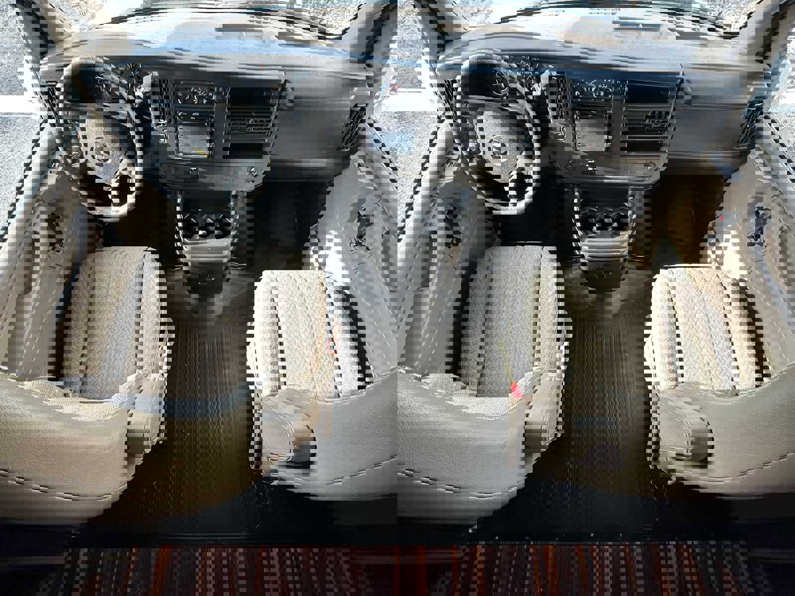 Used 2014 Chevrolet Express 4500 w/ RV Package image 14