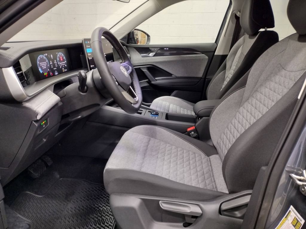 New 2026 Volkswagen Tiguan S AWD/4WD image 19