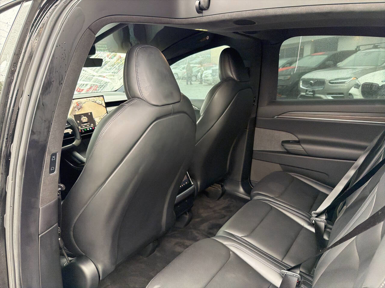 Used 2022 Tesla Model X image 26