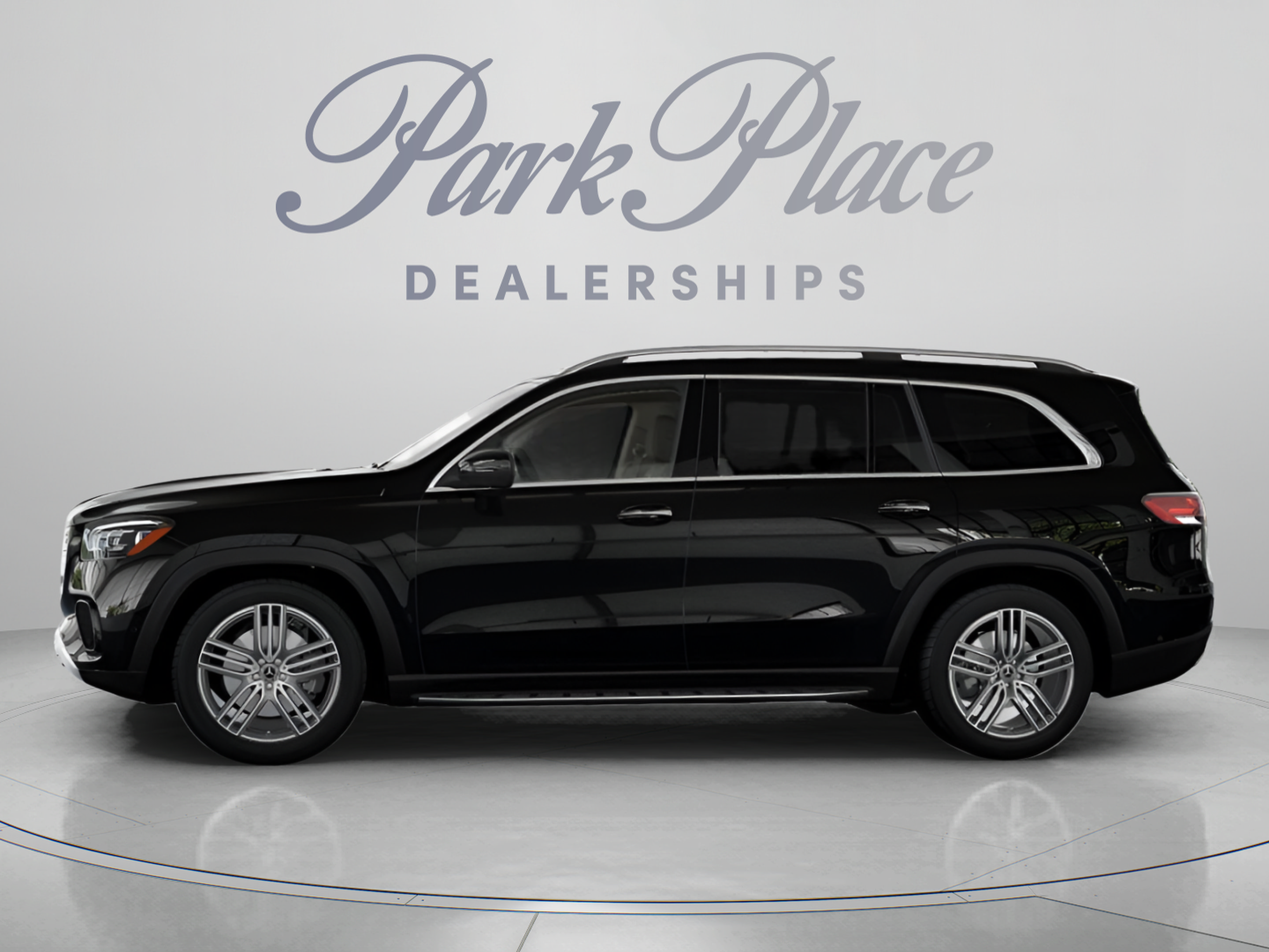 Used 2026 Mercedes-Benz GLS 450 4MATIC image 7