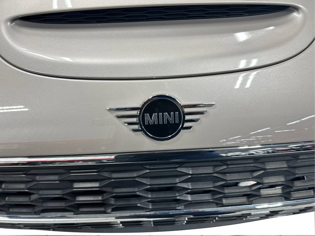Used 2024 MINI Cooper Clubman S w/ Signature Upholstery Package AWD/4WD image 35