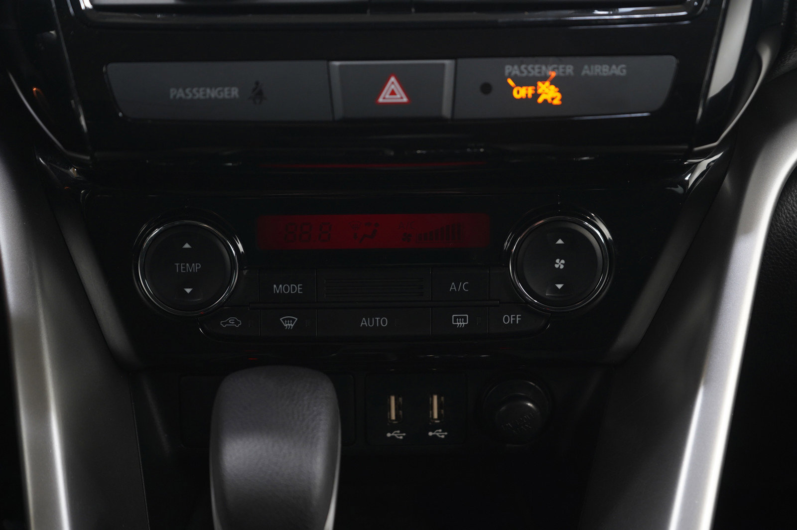 Used 2023 Mitsubishi Eclipse Cross LE AWD/4WD image 18