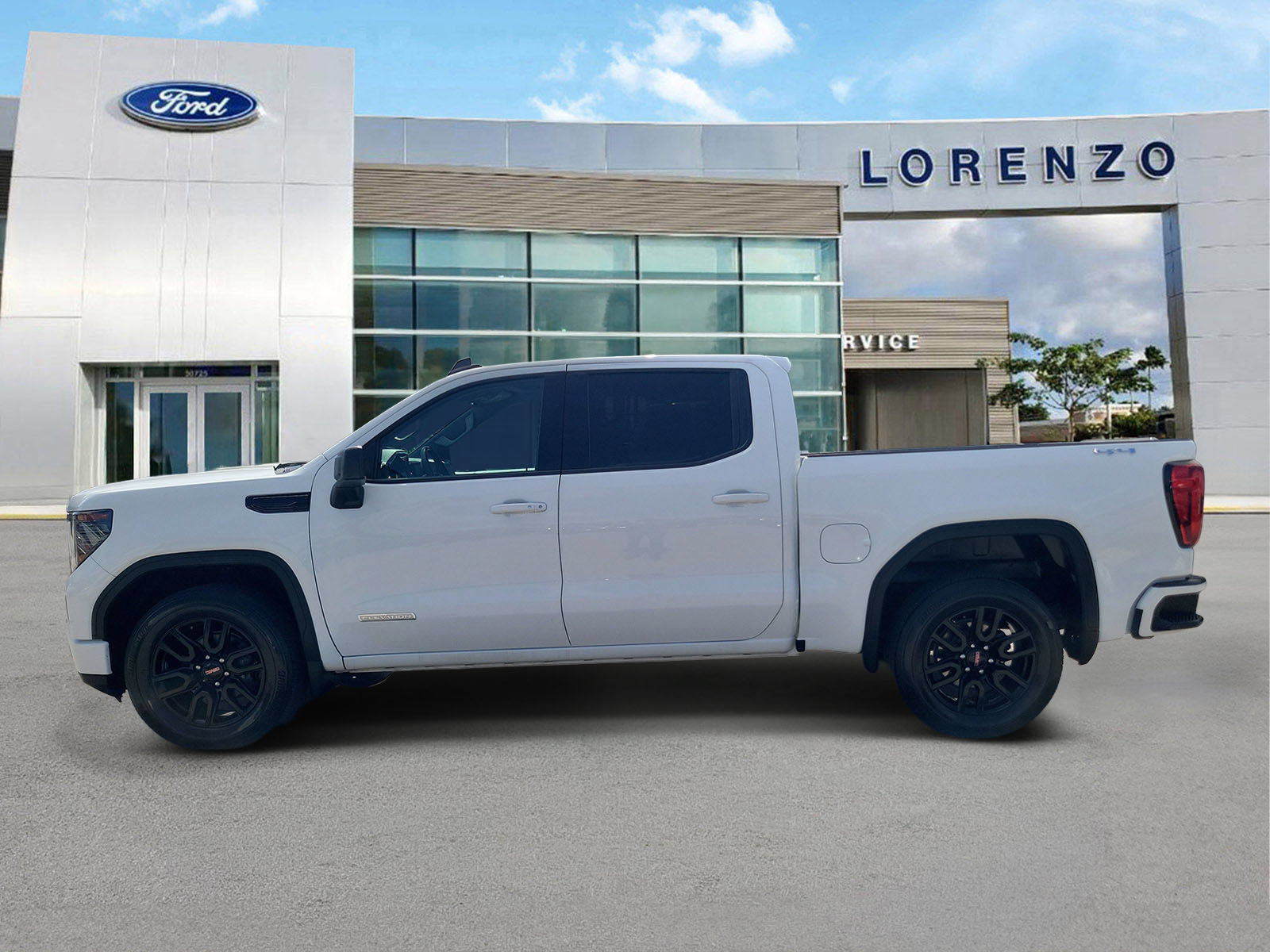 Used 2023 GMC Sierra 1500 Elevation AWD/4WD image 8