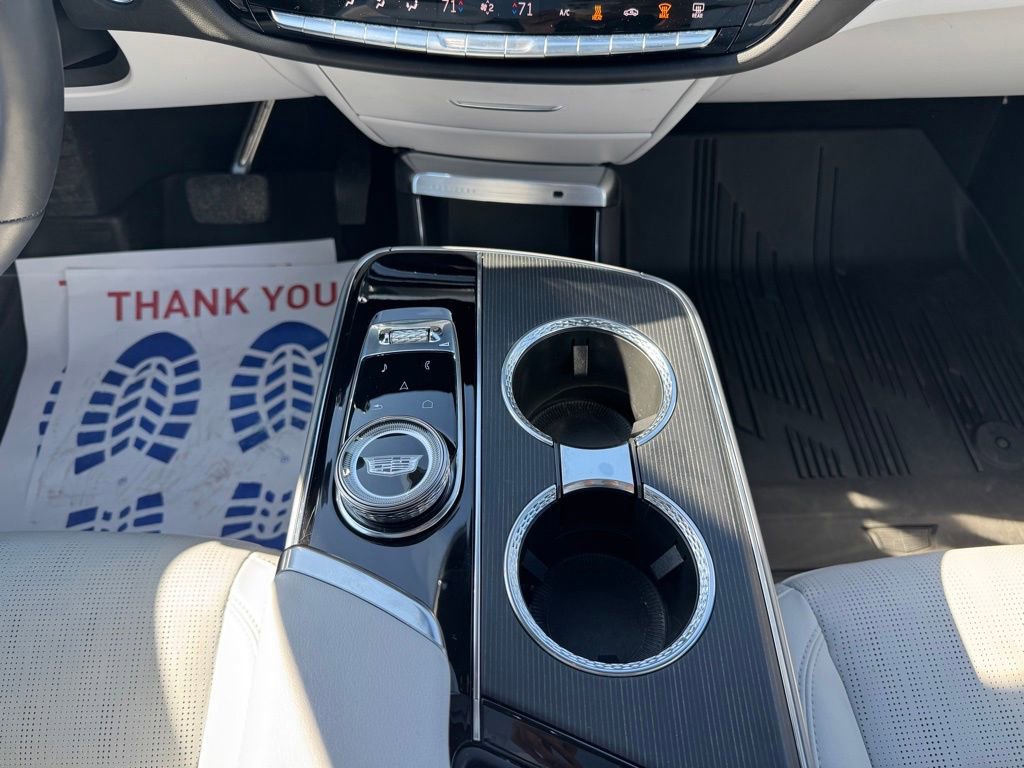 Certified 2024 Cadillac Lyriq Luxury image 21