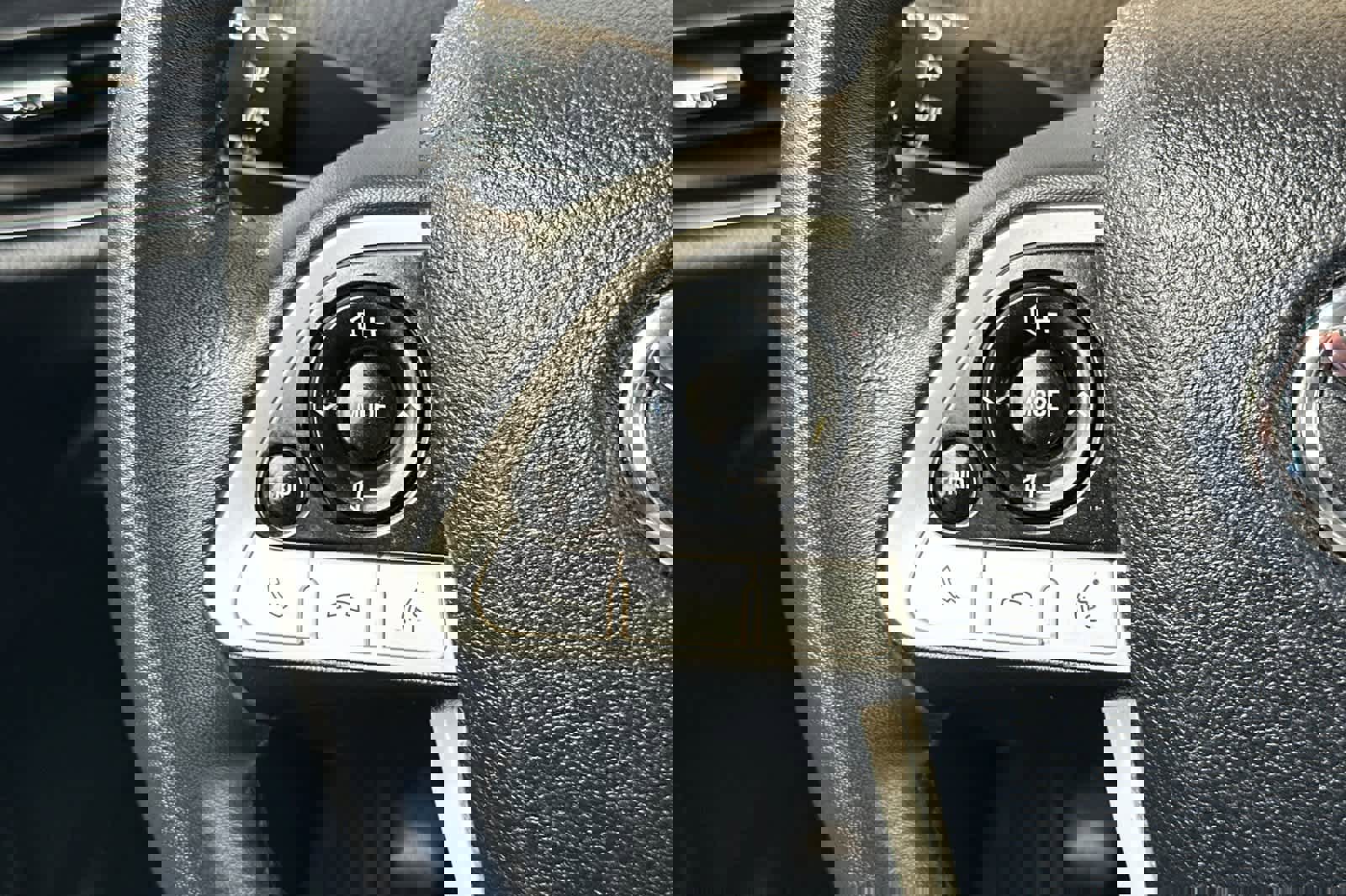 Used 2017 Toyota Prius Prime Premium image 27