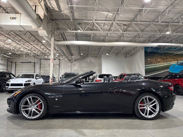 Used 2015 Maserati GranTurismo Sport image 33