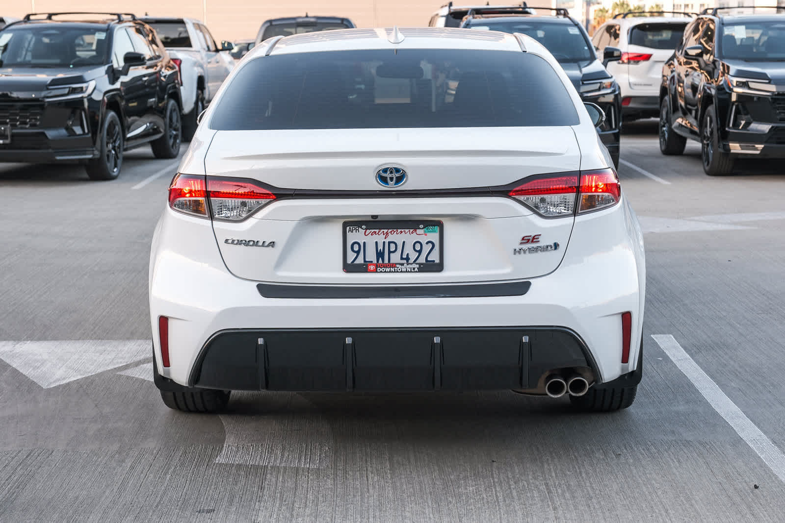 Certified 2024 Toyota Corolla SE w/ SE Package FWD image 5