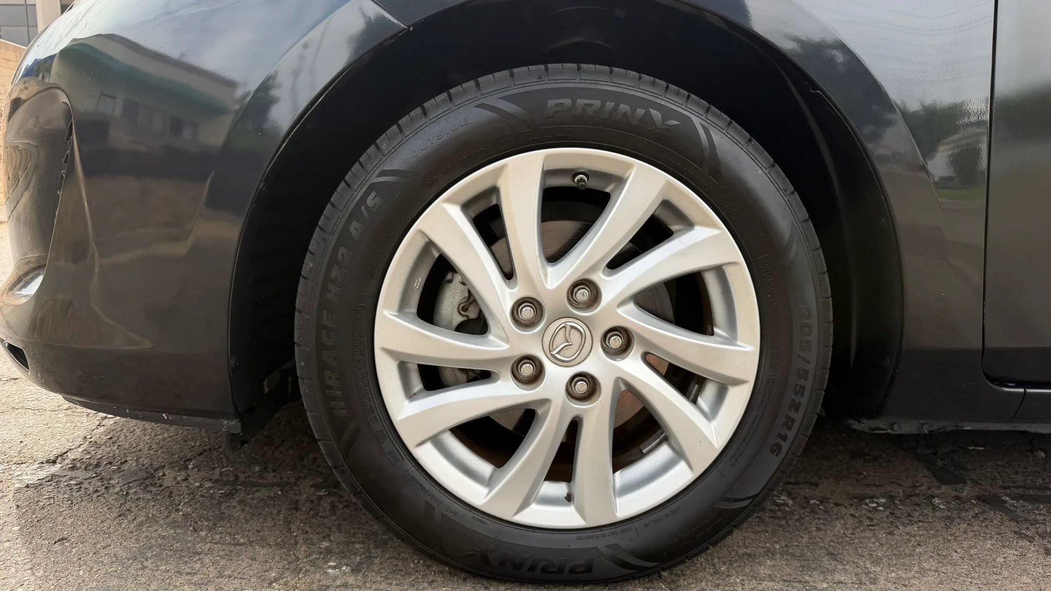 Used 2012 MAZDA MAZDA3 i Touring FWD image 9