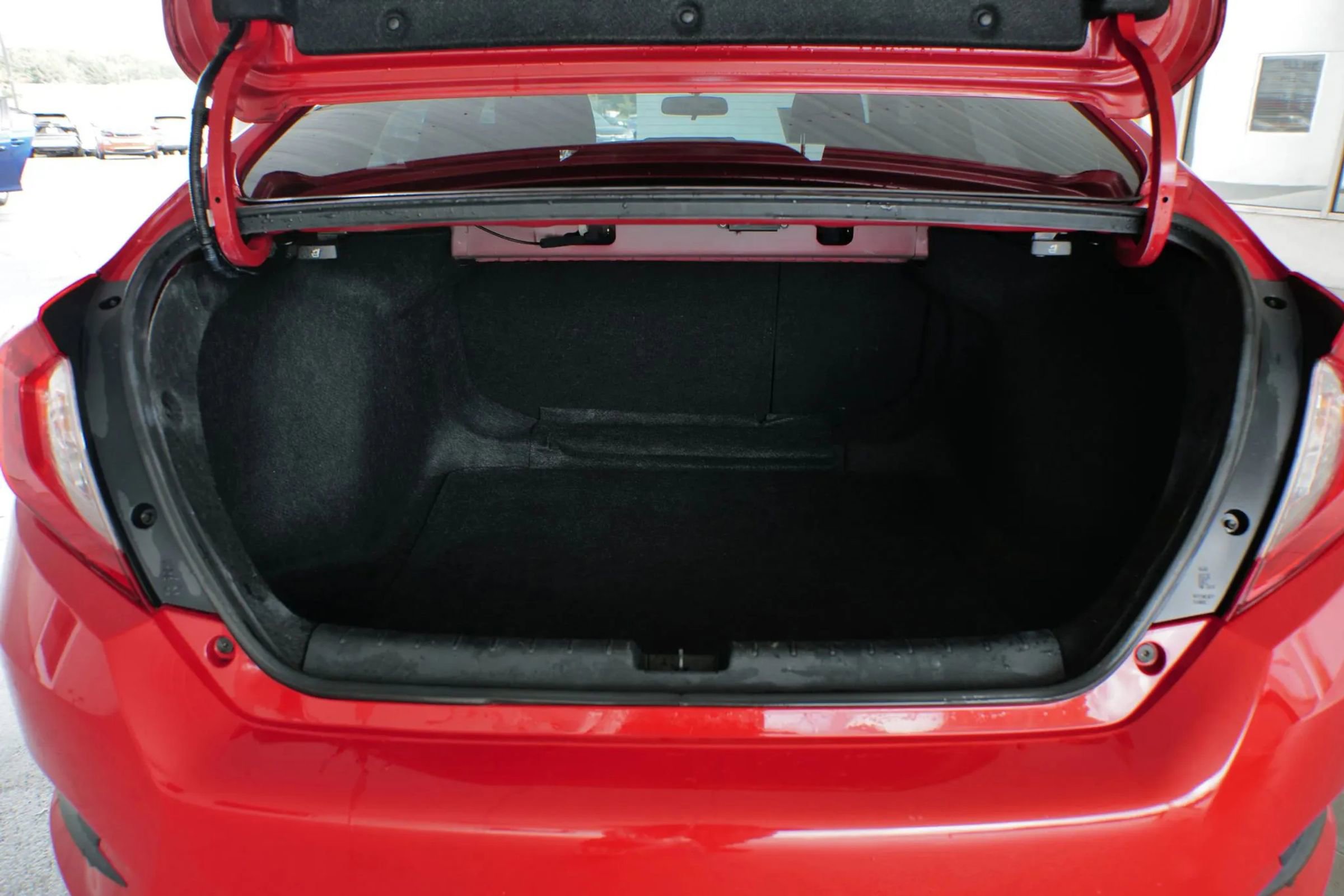 Used 2018 Honda Civic EX-T image 18