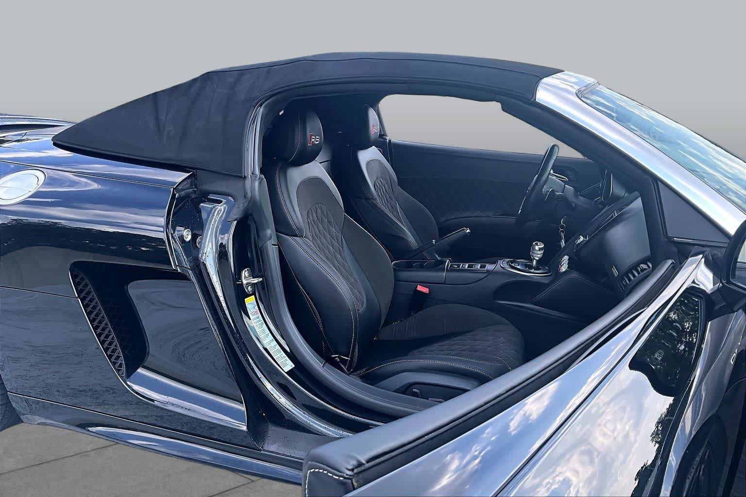 Used 2011 Audi R8 V10 AWD/4WD image 8