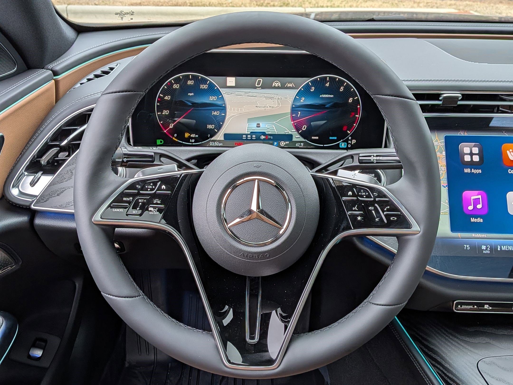 New 2026 Mercedes-Benz E 350 4MATIC Sedan image 18