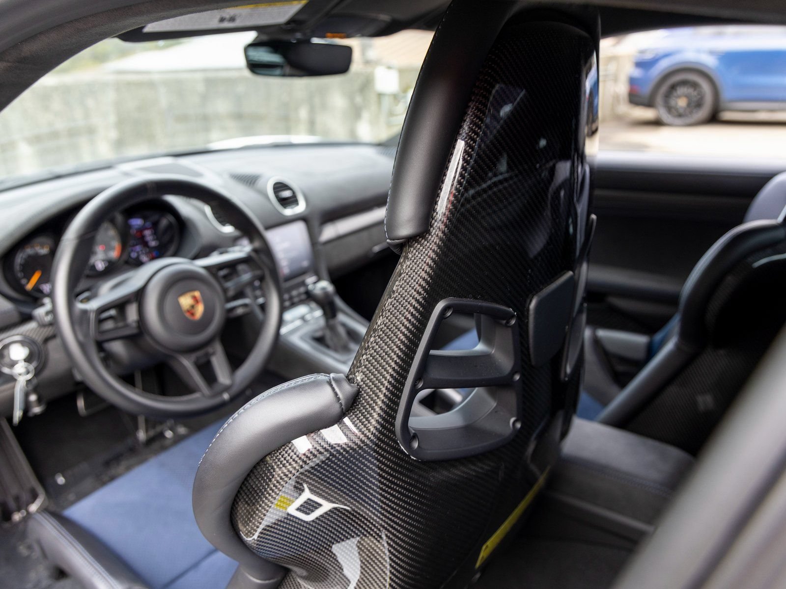 Used 2023 Porsche 718 Cayman GT4 RS RWD image 40