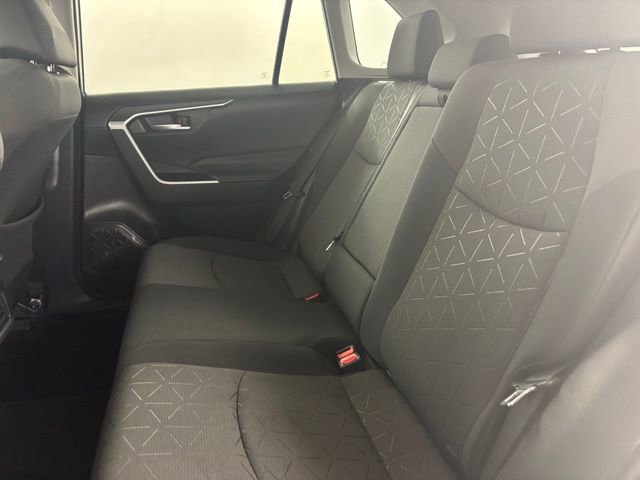 Used 2021 Toyota RAV4 XLE image 12