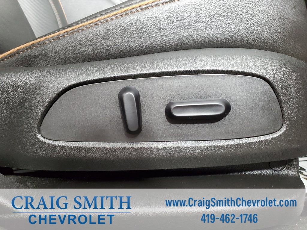 Used 2021 GMC Acadia AT4 w/ Trailering Package AWD/4WD image 32