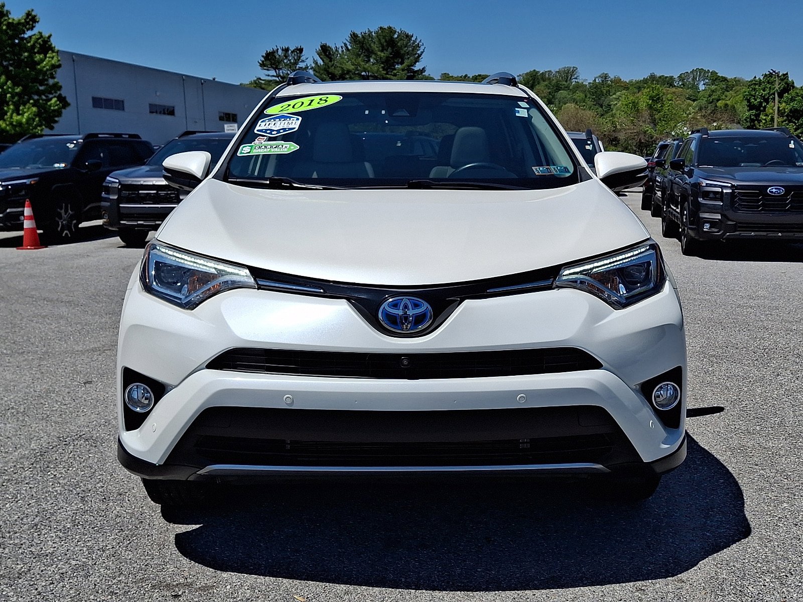 Used 2018 Toyota RAV4 Limited w/ Advanced Technology Package AWD/4WD image 2