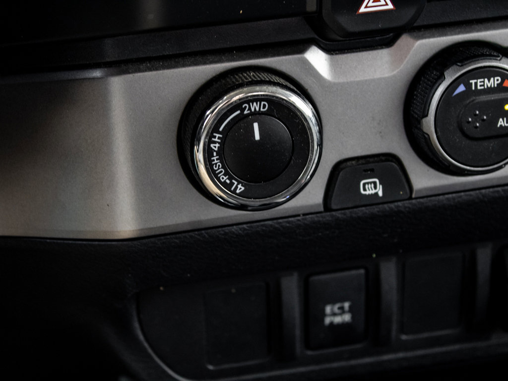 Used 2021 Toyota Tacoma SR5 image 33