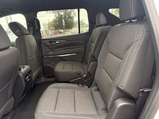 New 2027 Chevrolet Traverse LT w/ Midnight/Sport Edition FWD image 22
