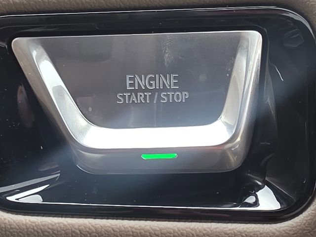 New 2026 GMC Yukon Denali w/ Sun & Power Step Package AWD/4WD image 29