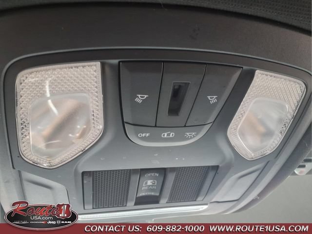 Used 2019 RAM 1500 Big Horn AWD/4WD image 36