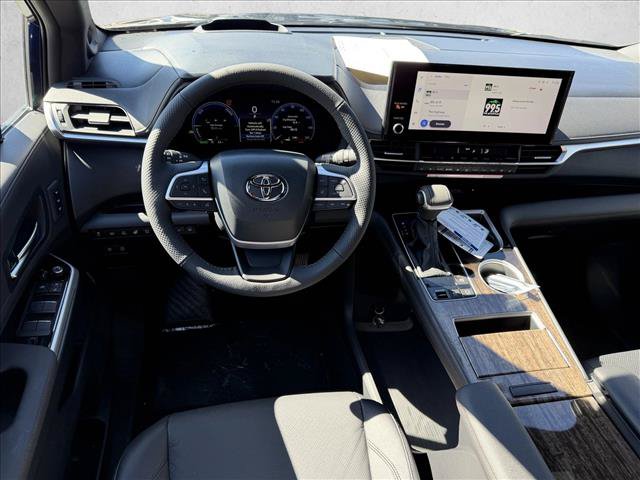 New 2026 Toyota Sienna Platinum AWD/4WD image 10