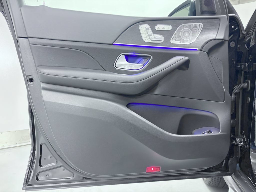 Certified 2026 Mercedes-Benz GLS 450 4MATIC image 16