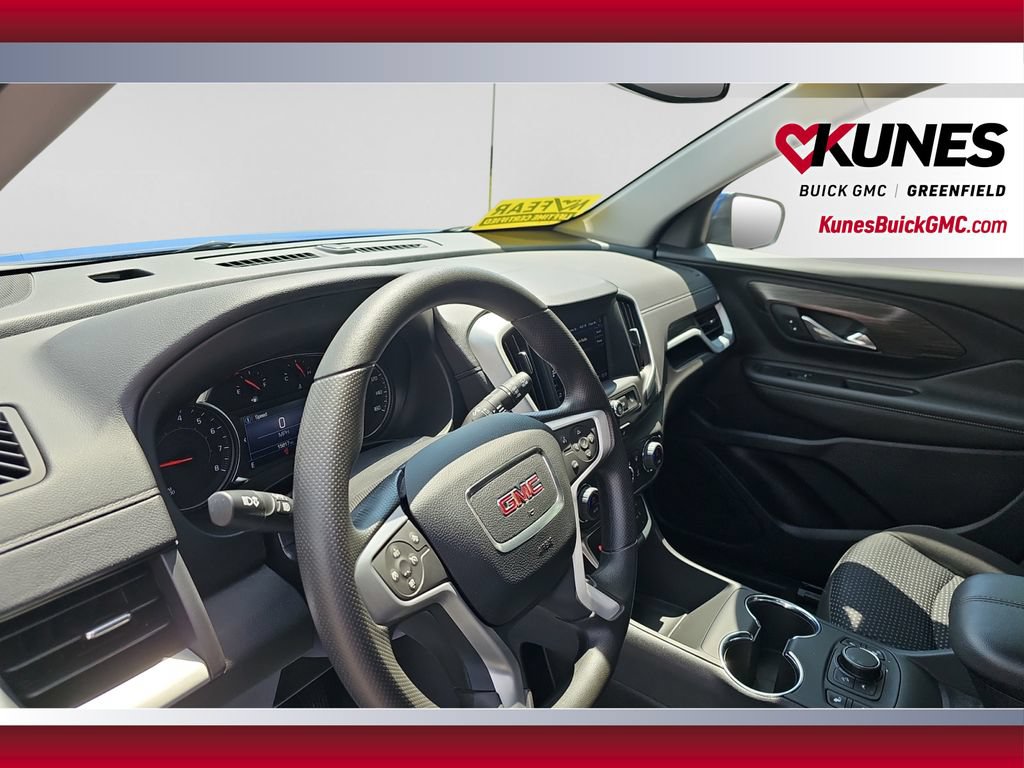 Used 2023 GMC Terrain SLE w/ Driver Convenience Package FWD image 14
