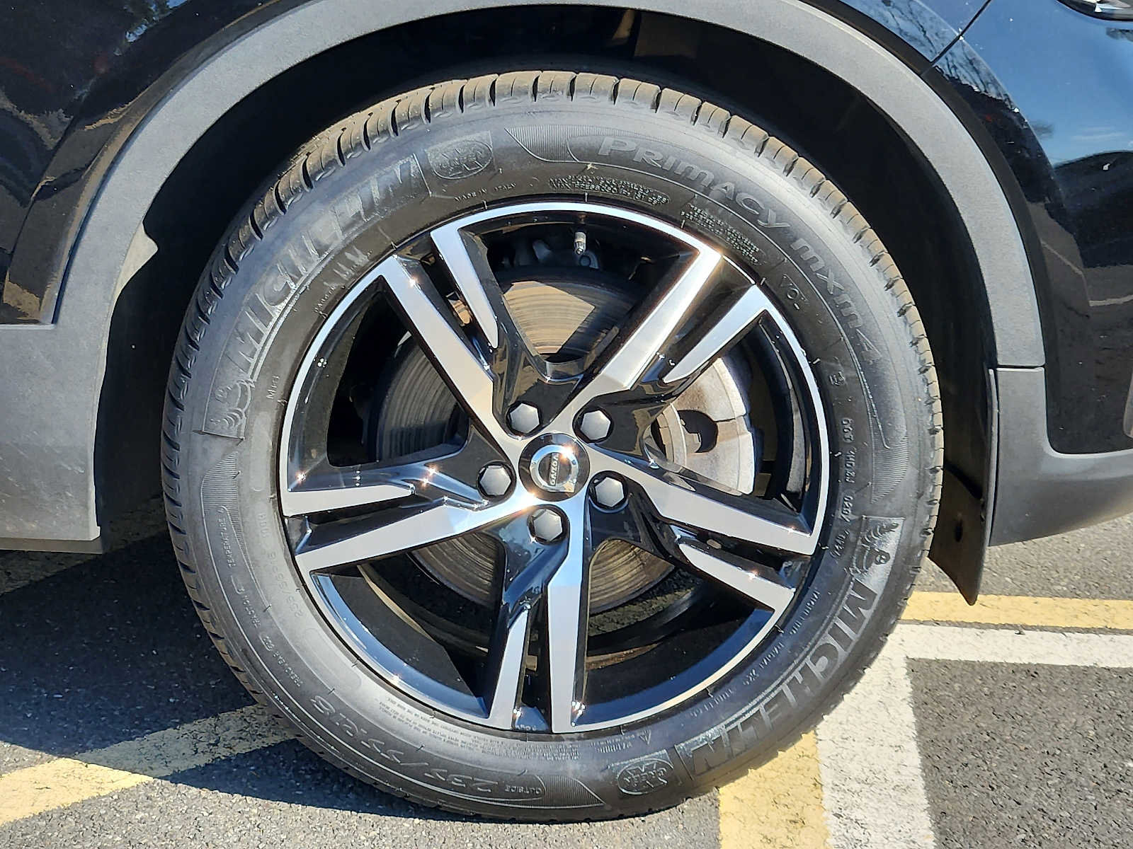 Used 2023 Volvo XC40 B4 Core FWD image 8