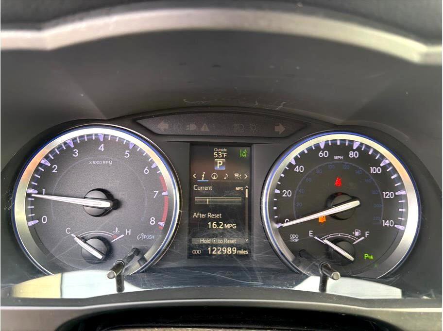 Used 2014 Toyota Highlander Limited image 19