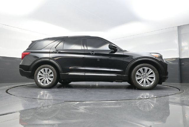 Used 2020 Ford Explorer Limited AWD/4WD image 38