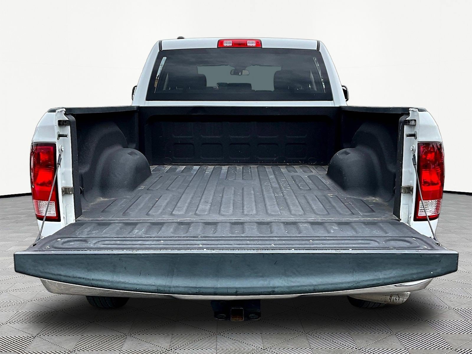 Used 2017 RAM 1500 Tradesman w/ Popular Equipment Group RWD image 7