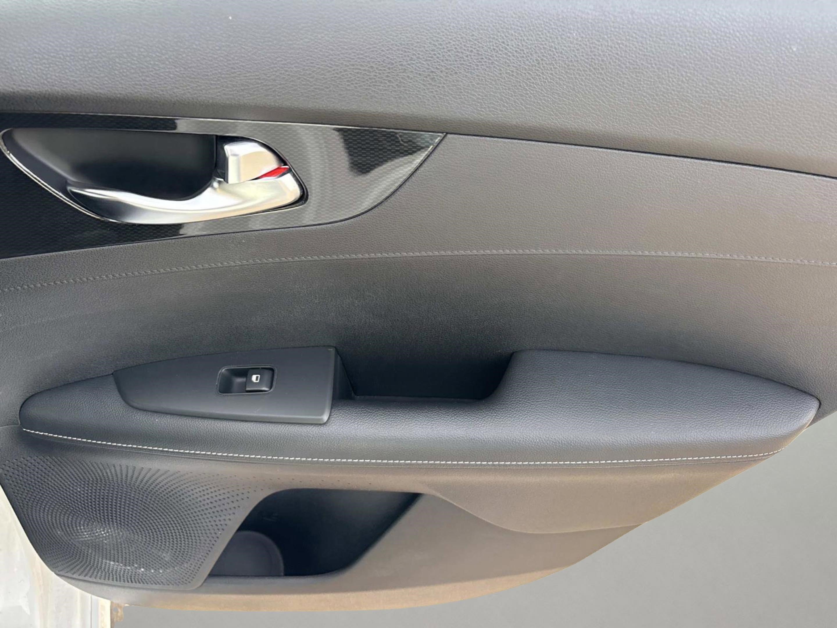 Used 2023 Kia Forte GT-Line w/ GT-Line Premium Package image 19