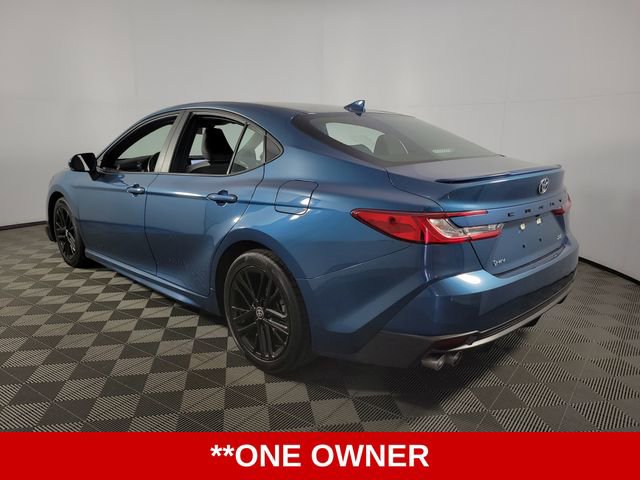 Used 2025 Toyota Camry SE FWD image 6