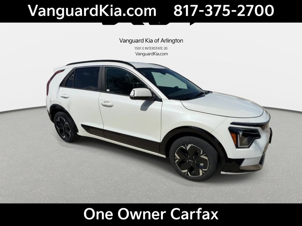Certified 2024 Kia Niro Wind FWD image 2