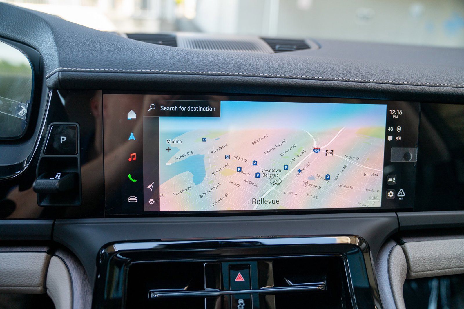 Certified 2025 Porsche Panamera 4 AWD/4WD image 18