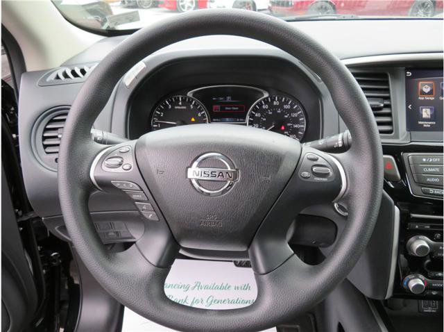 Used 2020 Nissan Pathfinder S AWD/4WD image 30