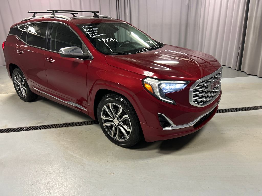 Used 2018 GMC Terrain Denali w/ Comfort Package AWD/4WD image 1