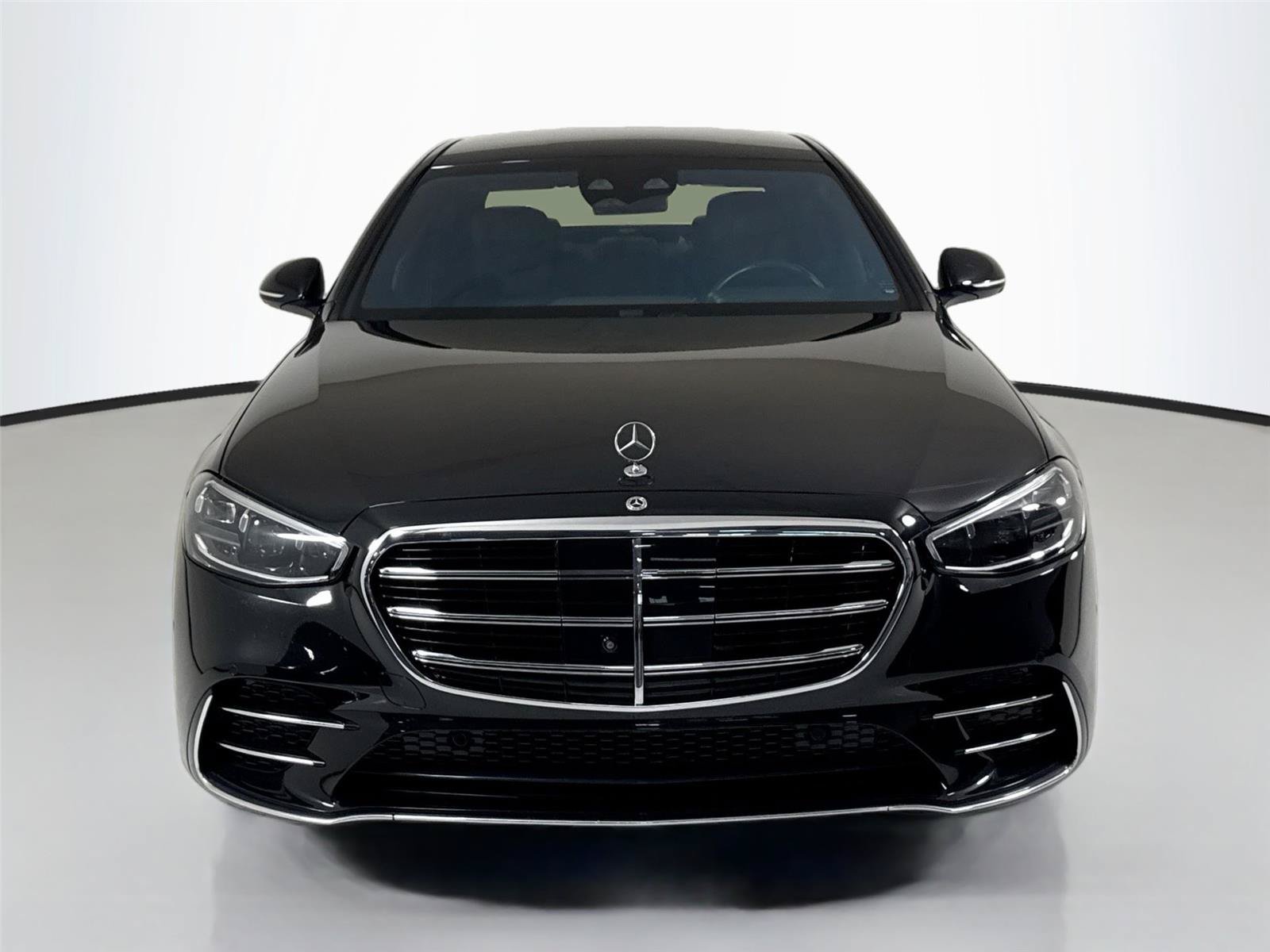 Used 2023 Mercedes-Benz S 500 4MATIC image 11
