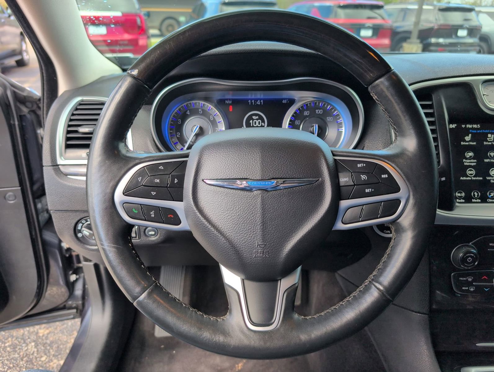 Used 2019 Chrysler 300 Limited image 24