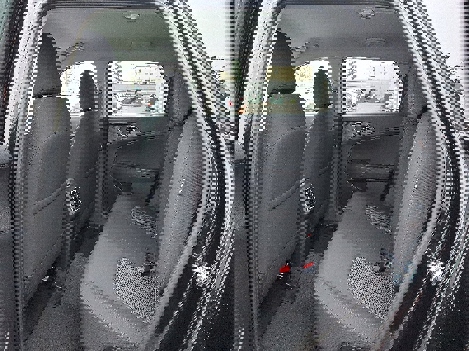 New 2025 Kia Sportage LX image 6