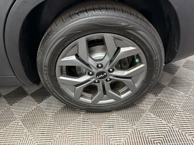 Certified 2024 Kia Seltos S AWD/4WD image 29