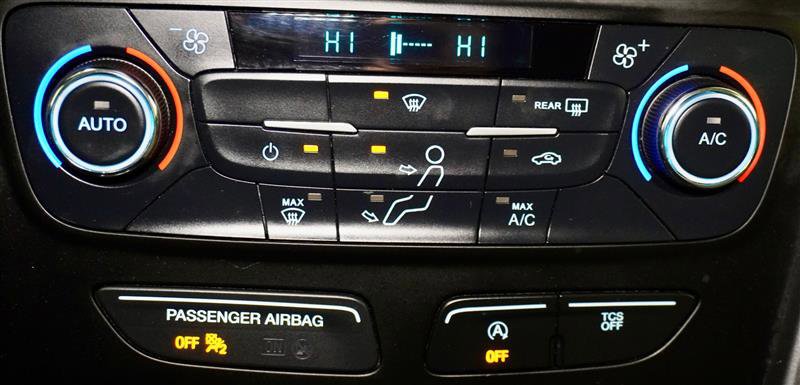 Used 2017 Ford Escape SE FWD image 19